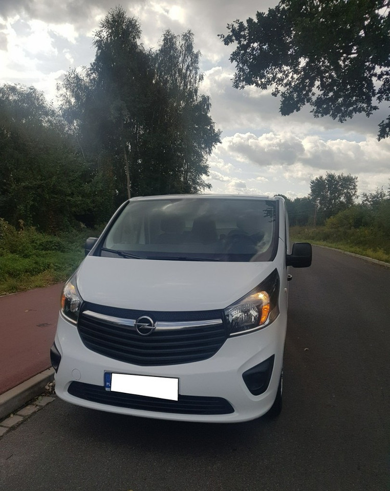 Opel Vivaro krajowy *jeden właściciel * - 패널 밴 : 사진 2 Opel Vivaro krajowy *jeden właściciel * - 패널 밴 : 사진 2