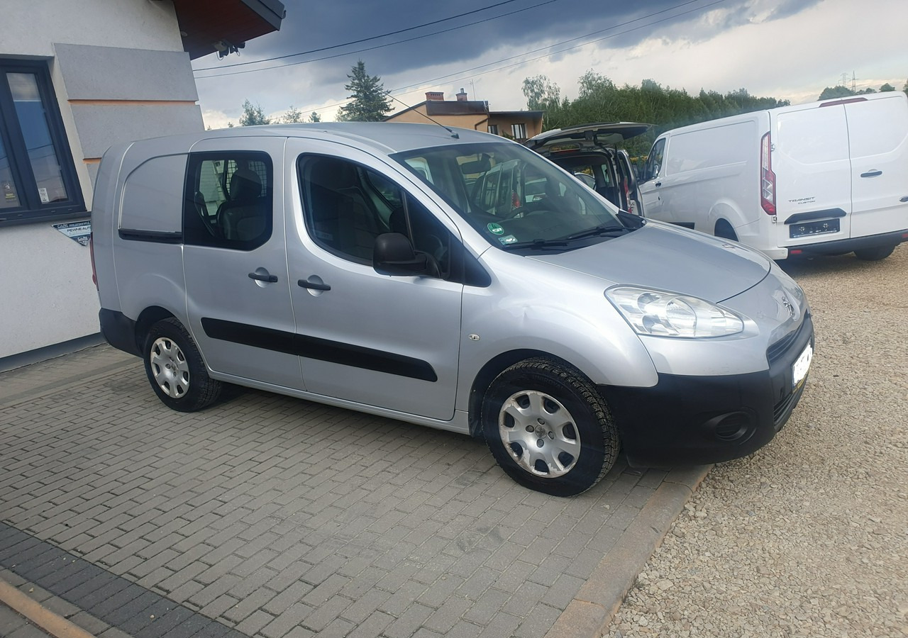 Peugeot Partner long *2 lub 5 osobowy *klima* gruau* - 패널 밴 : 사진 5 Peugeot Partner long *2 lub 5 osobowy *klima* gruau* - 패널 밴 : 사진 5