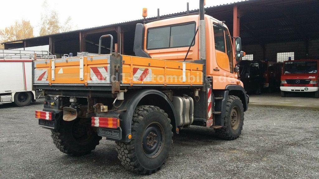 Mercedes-Benz Unimog U 300 Kipper Zugmaschine Kommunalhydraulik U 500 400 U 300 Kipper Zugmaschine Kommunalhydraulik U 500 400 - 지자체/ 특수 차량 : 사진 4 Mercedes-Benz Unimog U 300 Kipper Zugmaschine Kommunalhydraulik U 500 400 U 300 Kipper Zugmaschine Kommunalhydraulik U 500 400 - 지자체/ 특수 차량 : 사진 4