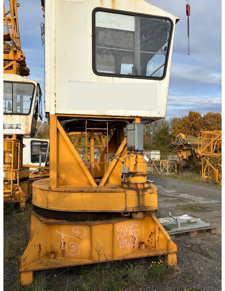 Liebherr 140EC-H6 - 타워 크레인 : 사진 2 Liebherr 140EC-H6 - 타워 크레인 : 사진 2