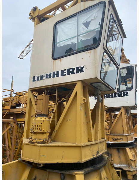 Liebherr 180EC-H10 - 타워 크레인 : 사진 2 Liebherr 180EC-H10 - 타워 크레인 : 사진 2