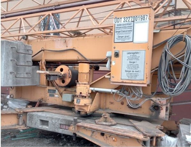 Liebherr 32K, 1992 yom, cabin stering, loco PL - 건설기계 : 사진 4 Liebherr 32K, 1992 yom, cabin stering, loco PL - 건설기계 : 사진 4