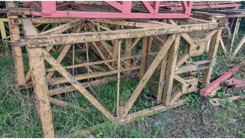 Liebherr 40K towers - 자립형 크레인 : 사진 1 Liebherr 40K towers - 자립형 크레인 : 사진 1