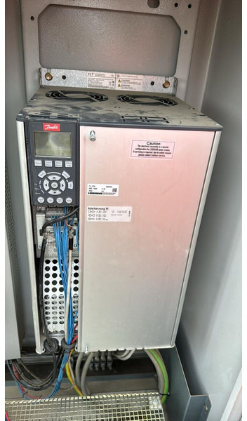 Liebherr Frequency converter /Danfoss/ - ECU : 사진 1 Liebherr Frequency converter /Danfoss/ - ECU : 사진 1