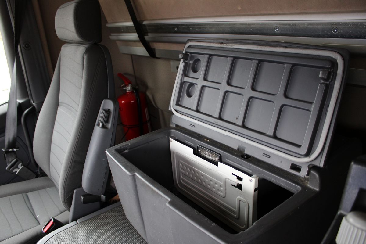 박스 트럭 Scania P230 : 사진 15