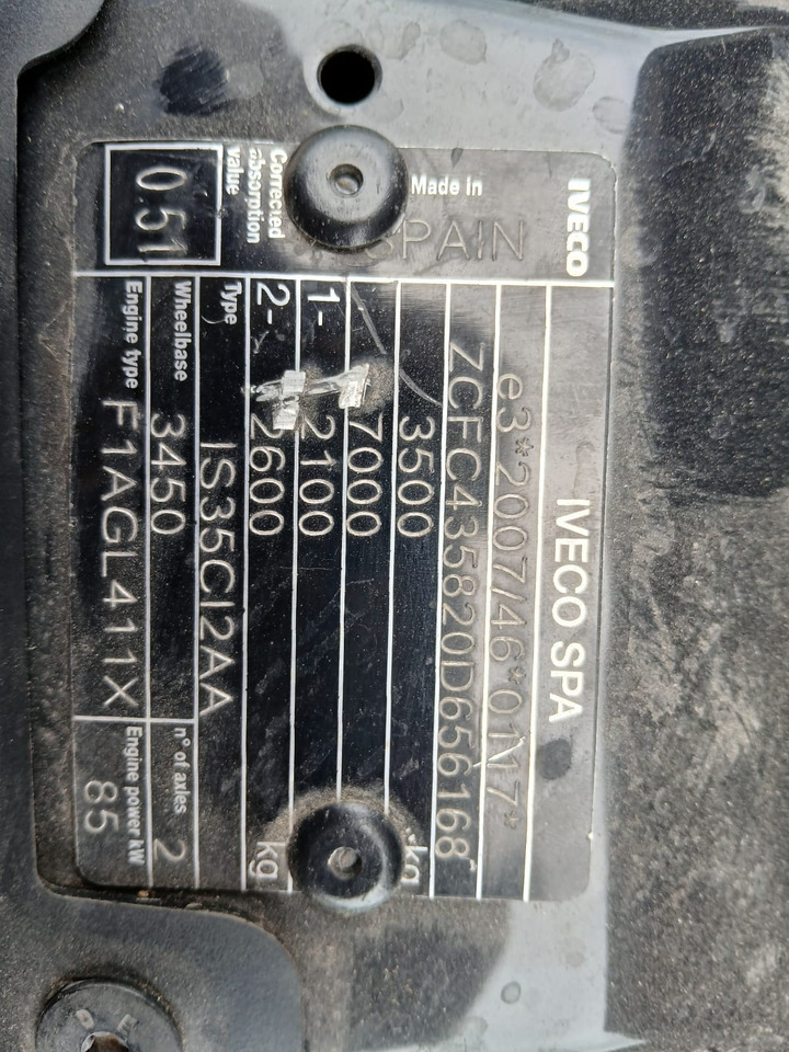 IVECO DAILY 35-120 - 크레인 트럭 : 사진 2 IVECO DAILY 35-120 - 크레인 트럭 : 사진 2