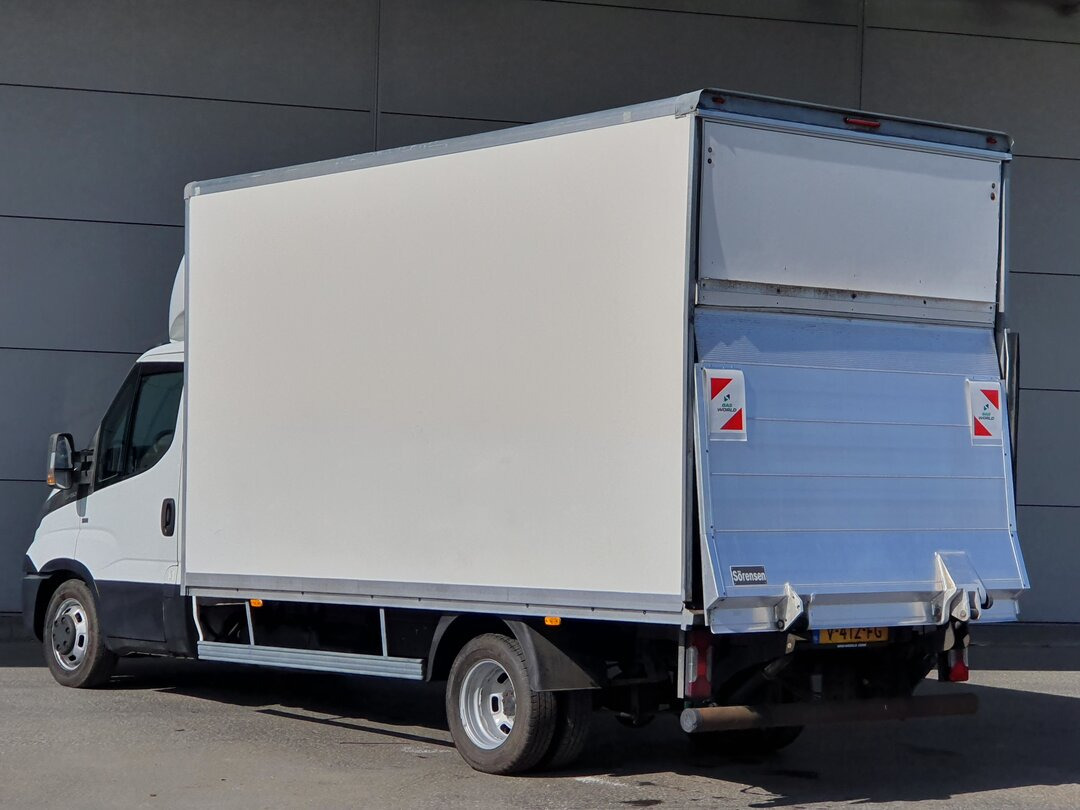IVECO DAILY 35C15 - 패널 밴 : 사진 2 IVECO DAILY 35C15 - 패널 밴 : 사진 2