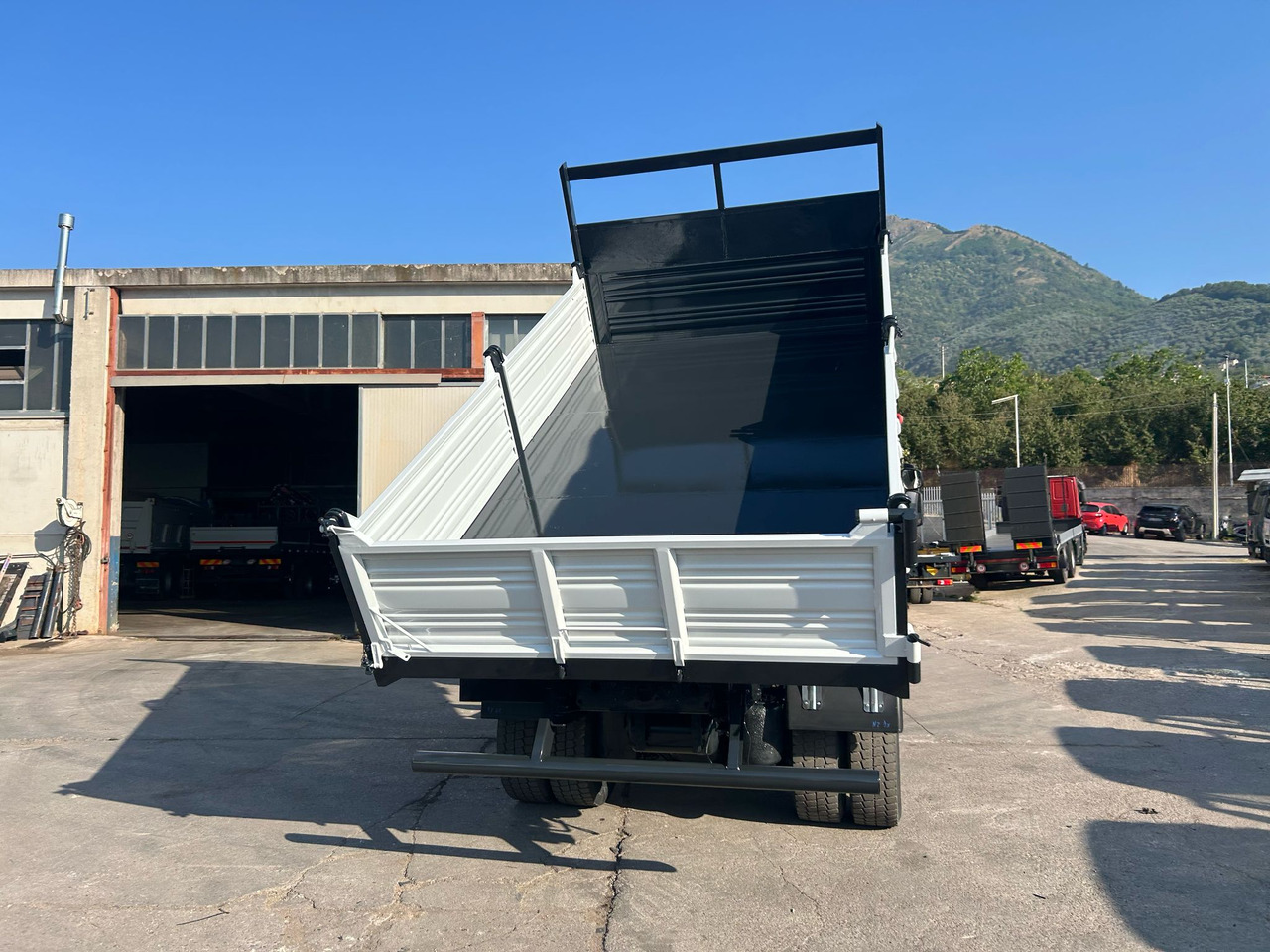리스 IVECO EUROCARGO 140-250 IVECO EUROCARGO 140-250 : 사진 15