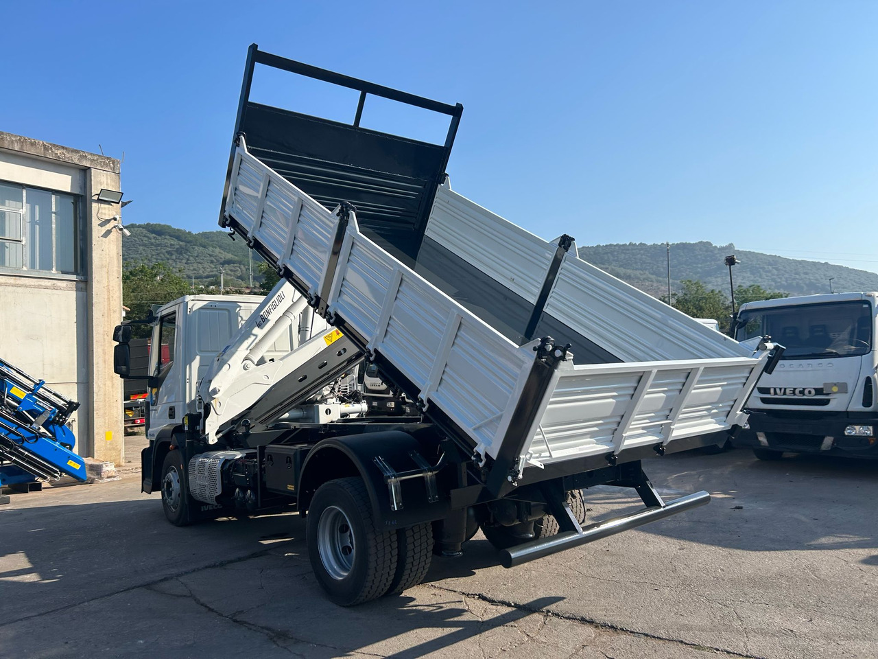 리스 IVECO EUROCARGO 140-250 IVECO EUROCARGO 140-250 : 사진 12
