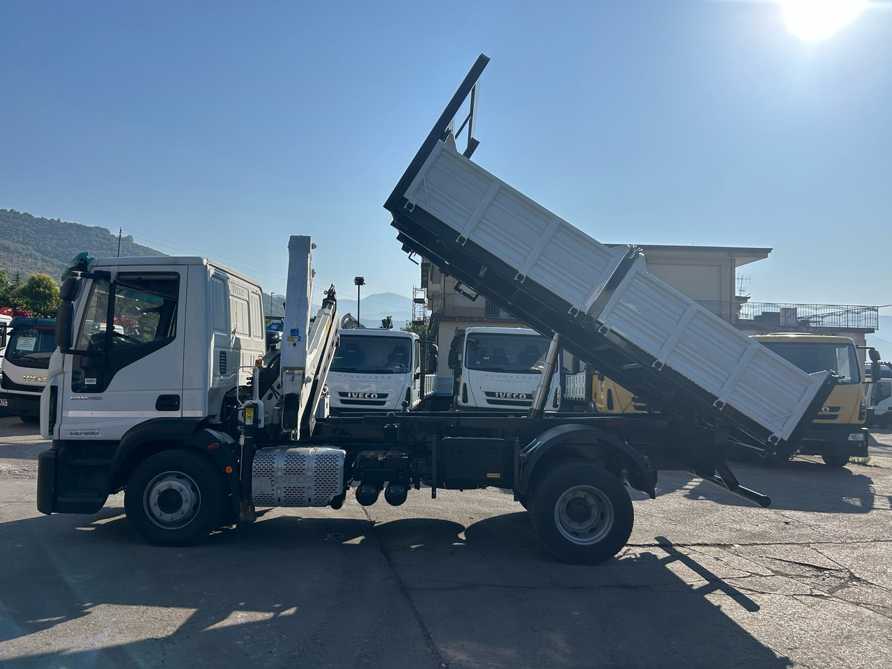 리스 IVECO EUROCARGO 140-250 IVECO EUROCARGO 140-250 : 사진 27