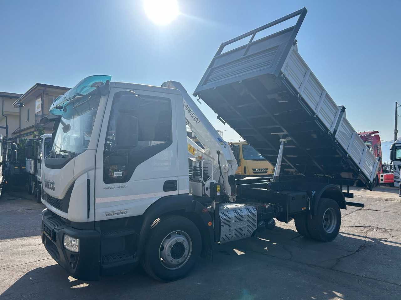 리스 IVECO EUROCARGO 140-250 IVECO EUROCARGO 140-250 : 사진 24