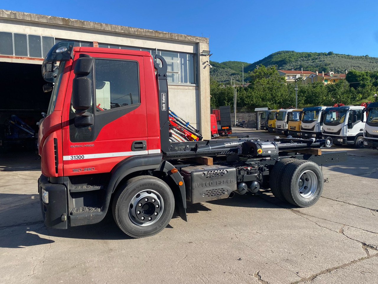 IVECO EUROCARGO 150-280 - 후크 리프트 트럭 : 사진 3 IVECO EUROCARGO 150-280 - 후크 리프트 트럭 : 사진 3