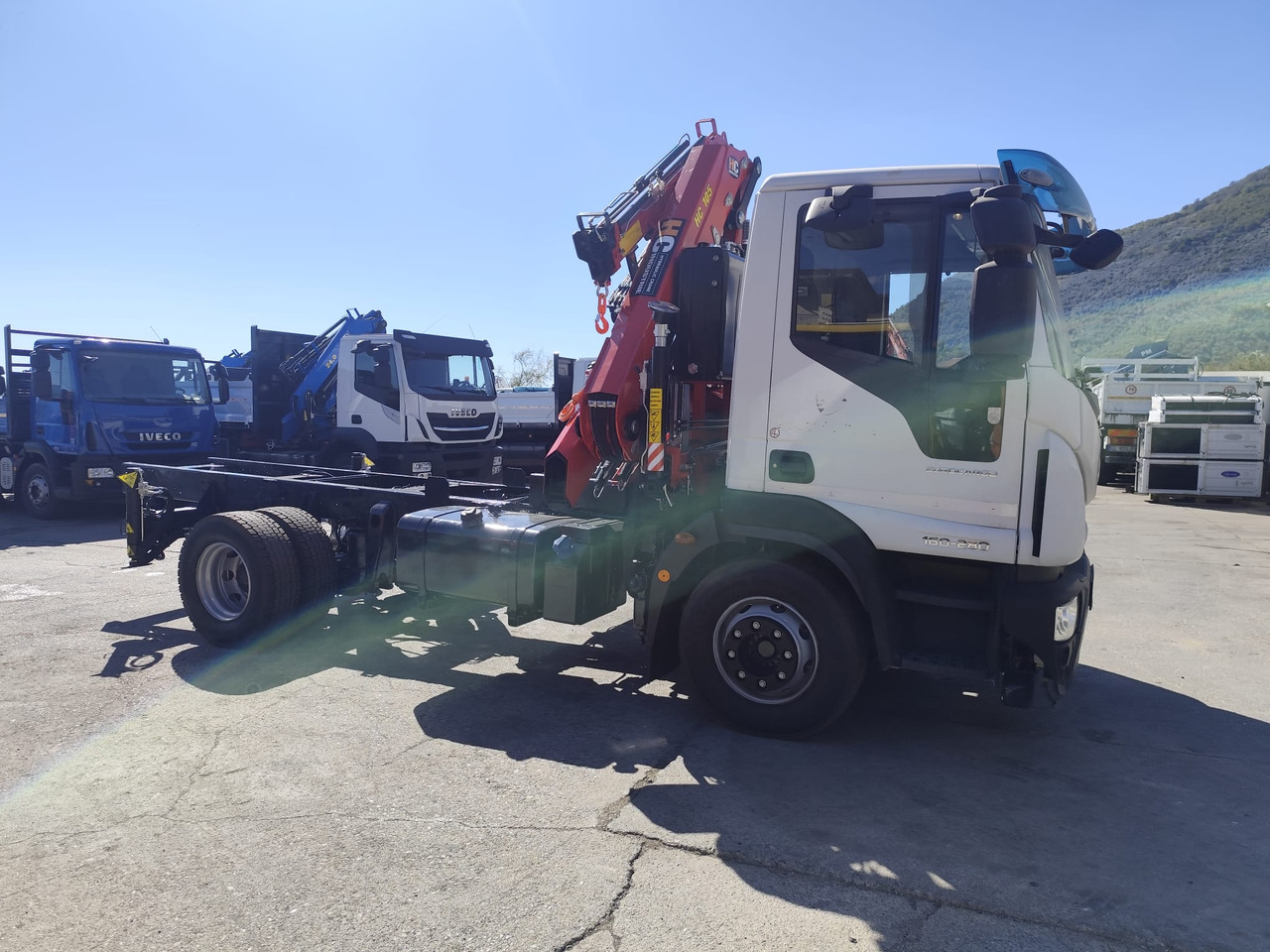 리스 IVECO EUROCARGO 160-280 IVECO EUROCARGO 160-280 : 사진 38