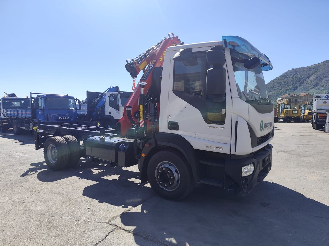 리스 IVECO EUROCARGO 160-280 IVECO EUROCARGO 160-280 : 사진 36