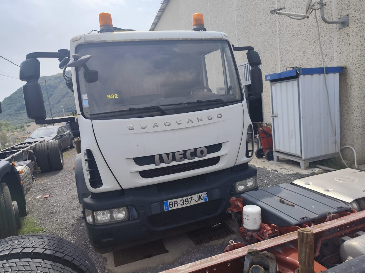 IVECO EUROCARGO 160E25K - 크레인 트럭 : 사진 1 IVECO EUROCARGO 160E25K - 크레인 트럭 : 사진 1