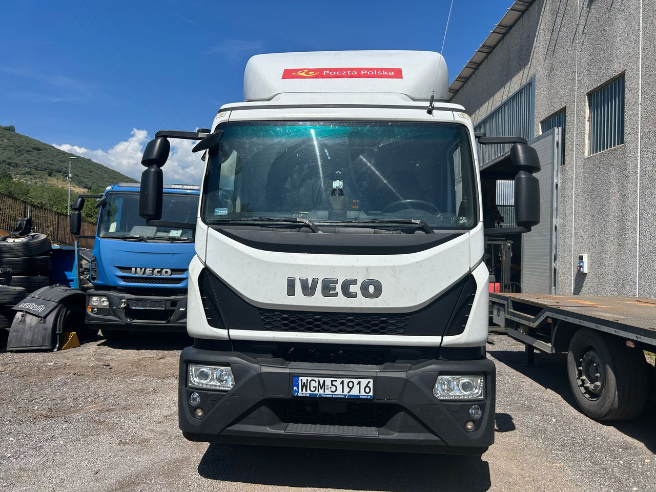 IVECO EUROCARGO 180-250 - 캡 새시 트럭, 크레인 트럭 : 사진 3 IVECO EUROCARGO 180-250 - 캡 새시 트럭, 크레인 트럭 : 사진 3
