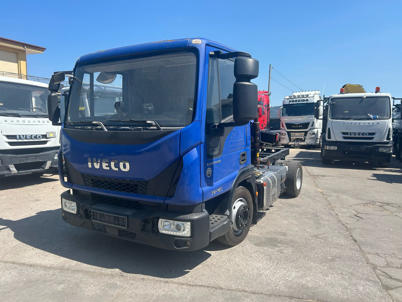 IVECO EUROCARGO 75-160 - 크레인 트럭, 크레인 트럭 : 사진 5 IVECO EUROCARGO 75-160 - 크레인 트럭, 크레인 트럭 : 사진 5
