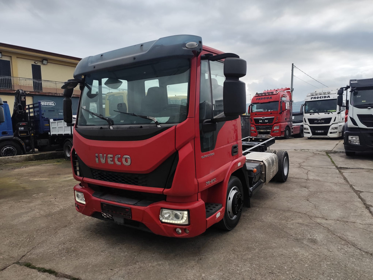 IVECO EUROCARGO 75-210 - 덤프트럭 : 사진 1 IVECO EUROCARGO 75-210 - 덤프트럭 : 사진 1