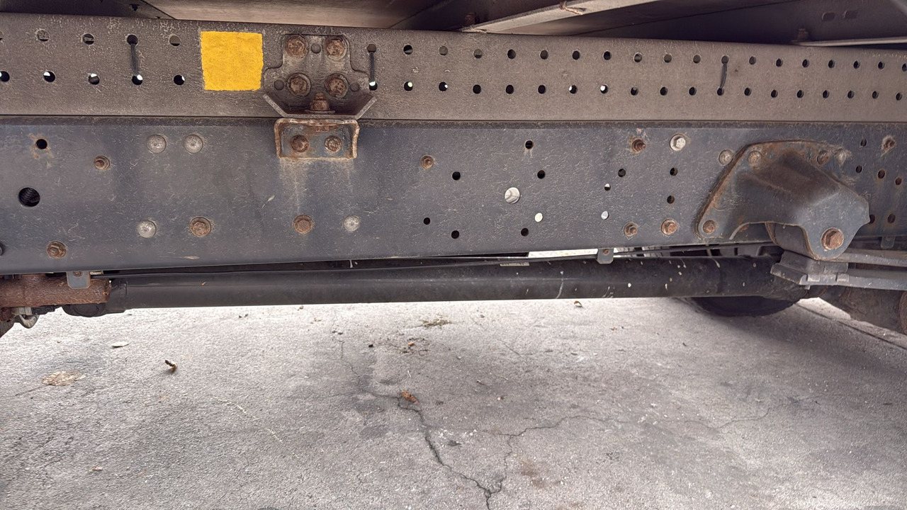 IVECO EUROCARGO 80-190 - 캡 새시 트럭 : 사진 3 IVECO EUROCARGO 80-190 - 캡 새시 트럭 : 사진 3