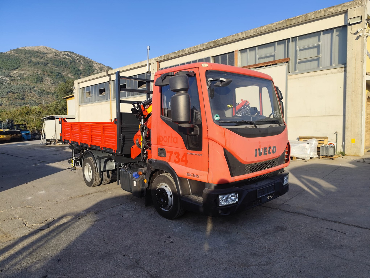 IVECO EUROCARGO 80-190 - 크레인 트럭, 덤프트럭 : 사진 1 IVECO EUROCARGO 80-190 - 크레인 트럭, 덤프트럭 : 사진 1