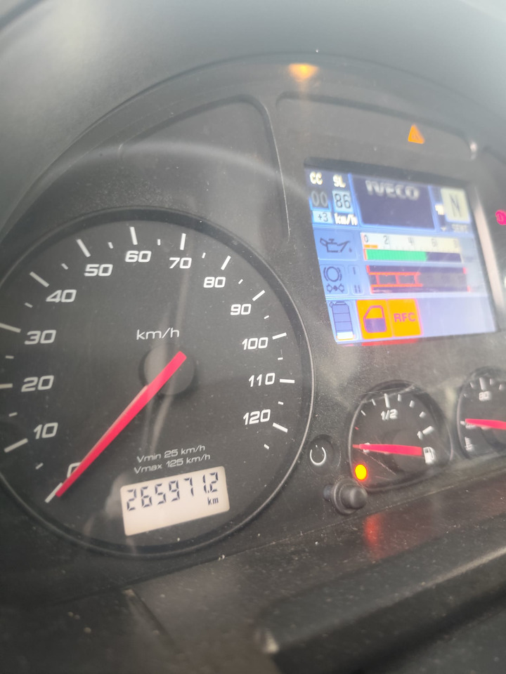 IVECO STRALIS 190S31 - 캡 새시 트럭 : 사진 2 IVECO STRALIS 190S31 - 캡 새시 트럭 : 사진 2