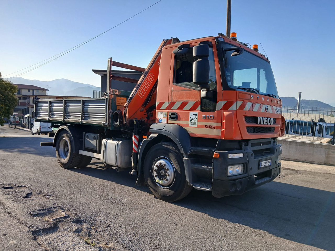 IVECO STRALIS 190S31 - 크레인 트럭 : 사진 1 IVECO STRALIS 190S31 - 크레인 트럭 : 사진 1