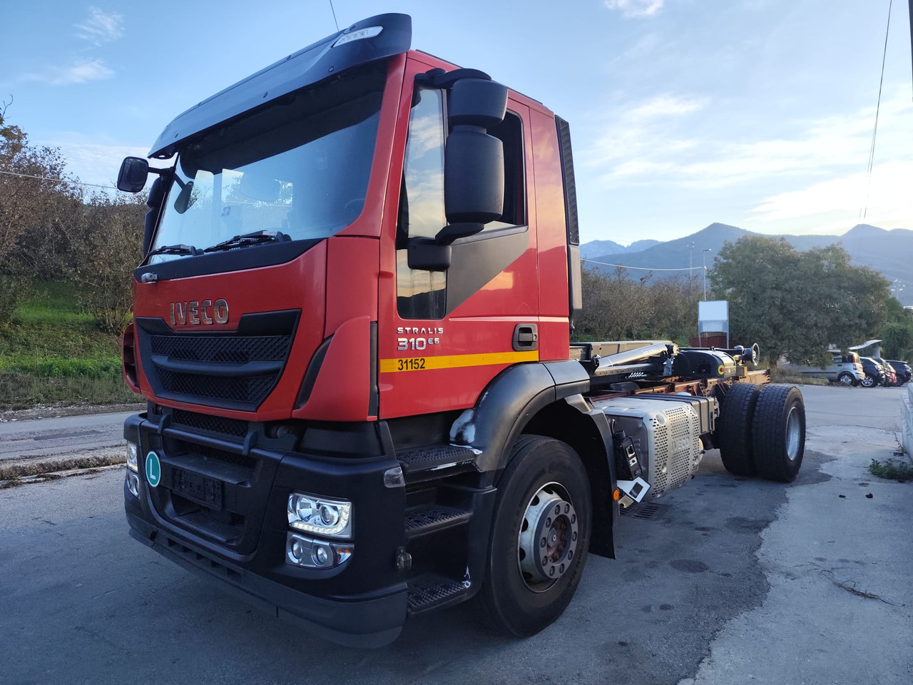IVECO STRALIS 190S31 - 후크 리프트 트럭 : 사진 1 IVECO STRALIS 190S31 - 후크 리프트 트럭 : 사진 1
