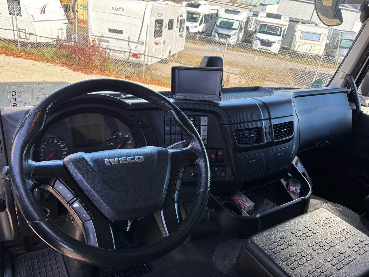 IVECO STRALIS 260S36 - 박스 트럭 : 사진 3 IVECO STRALIS 260S36 - 박스 트럭 : 사진 3
