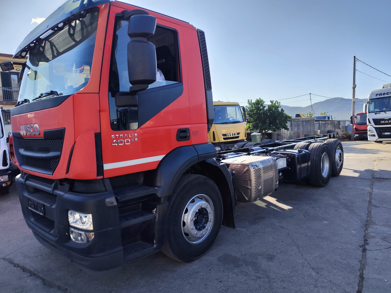 IVECO STRALIS 260S40 - 드롭사이드/ 플랫베드 트럭 : 사진 5 IVECO STRALIS 260S40 - 드롭사이드/ 플랫베드 트럭 : 사진 5