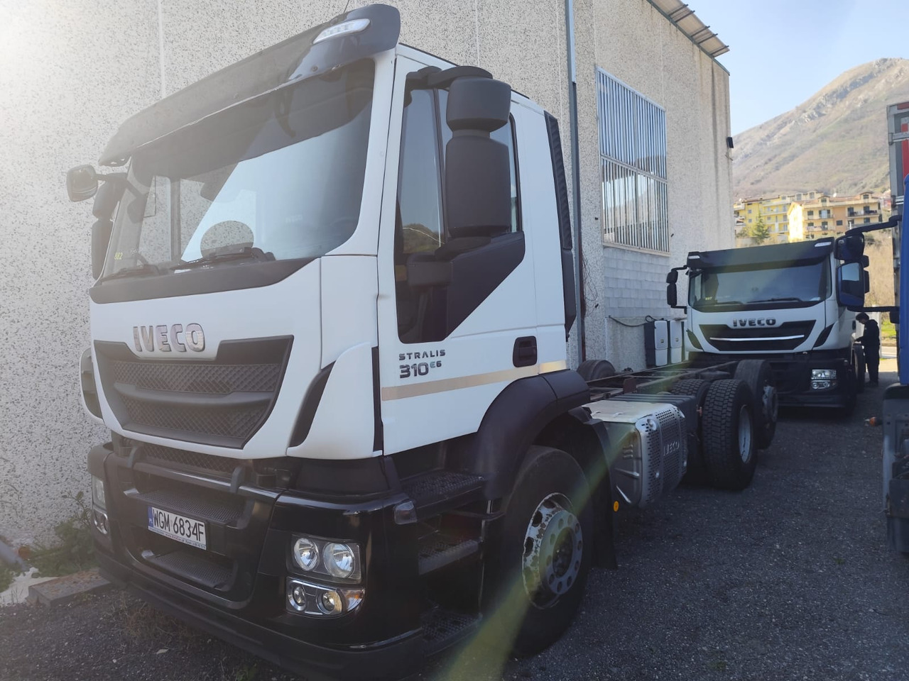 IVECO STRALIS AD 260S31 XP - 캡 새시 트럭 : 사진 4 IVECO STRALIS AD 260S31 XP - 캡 새시 트럭 : 사진 4