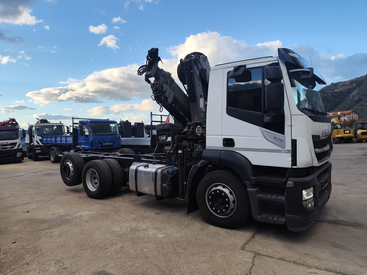 IVECO STRALIS AD 260S31 Y/P - 덤프트럭, 크레인 트럭 : 사진 3 IVECO STRALIS AD 260S31 Y/P - 덤프트럭, 크레인 트럭 : 사진 3