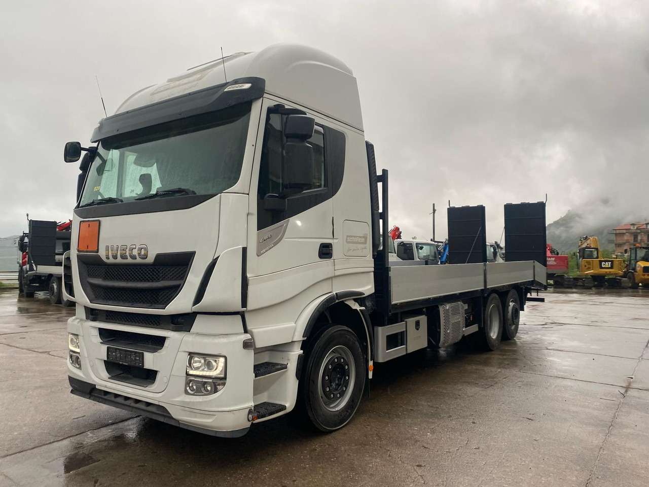 IVECO STRALIS AS 260S46 - 드롭사이드/ 플랫베드 트럭 : 사진 1 IVECO STRALIS AS 260S46 - 드롭사이드/ 플랫베드 트럭 : 사진 1