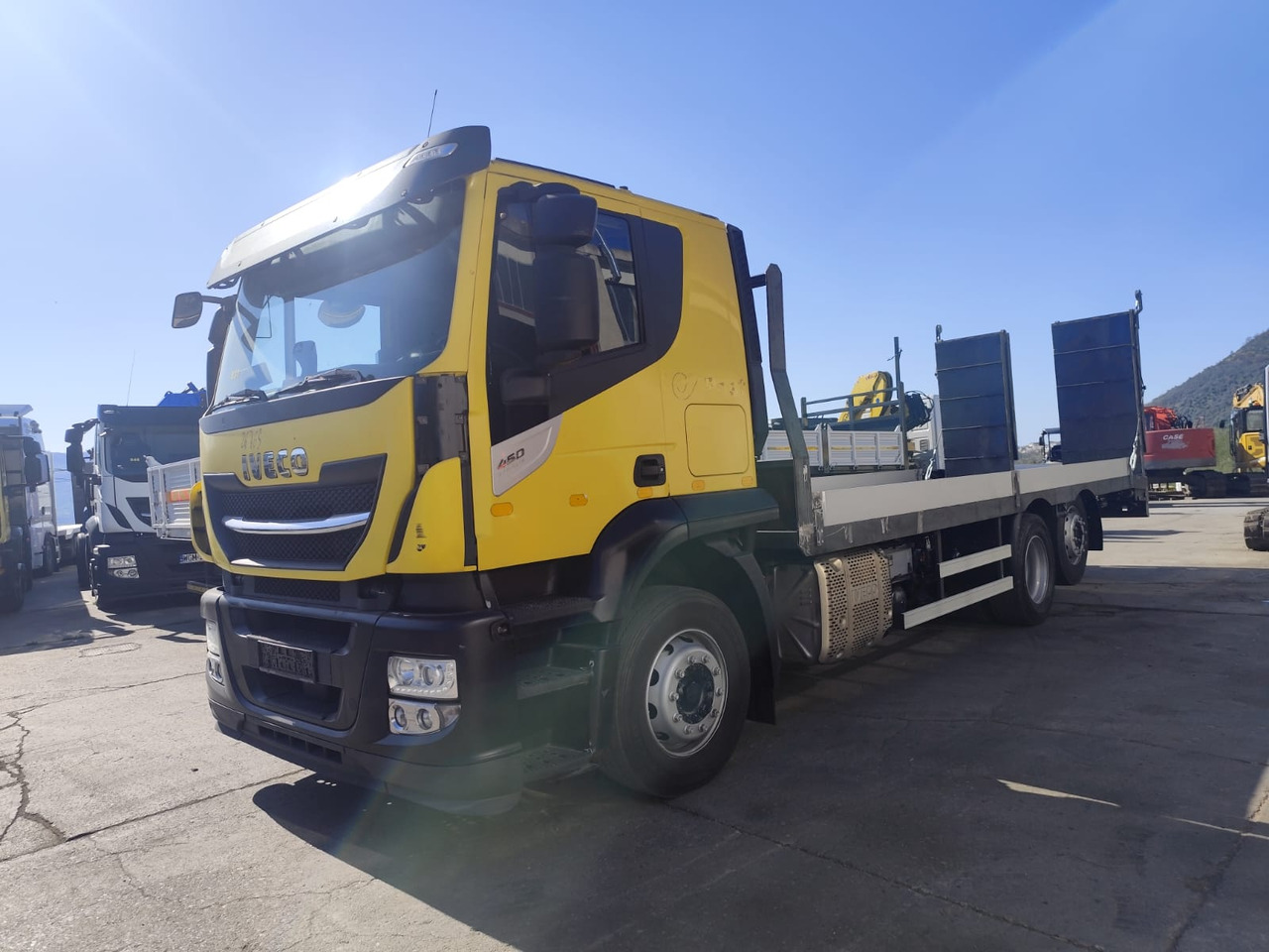 IVECO STRALIS HI-WAY 260S46 XP - 드롭사이드/ 플랫베드 트럭 : 사진 1 IVECO STRALIS HI-WAY 260S46 XP - 드롭사이드/ 플랫베드 트럭 : 사진 1