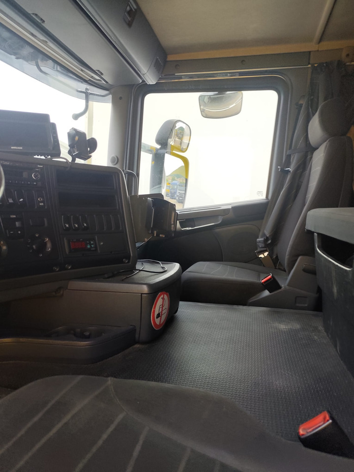 SCANIA G450 - 캡 새시 트럭 : 사진 3 SCANIA G450 - 캡 새시 트럭 : 사진 3