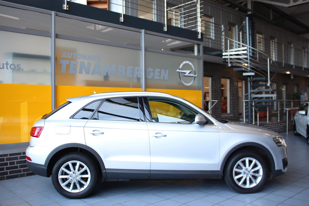 Audi Q3 2.0 TDI quattro Xenon Navi Sitzheizung AHK - SUV : 사진 3 Audi Q3 2.0 TDI quattro Xenon Navi Sitzheizung AHK - SUV : 사진 3