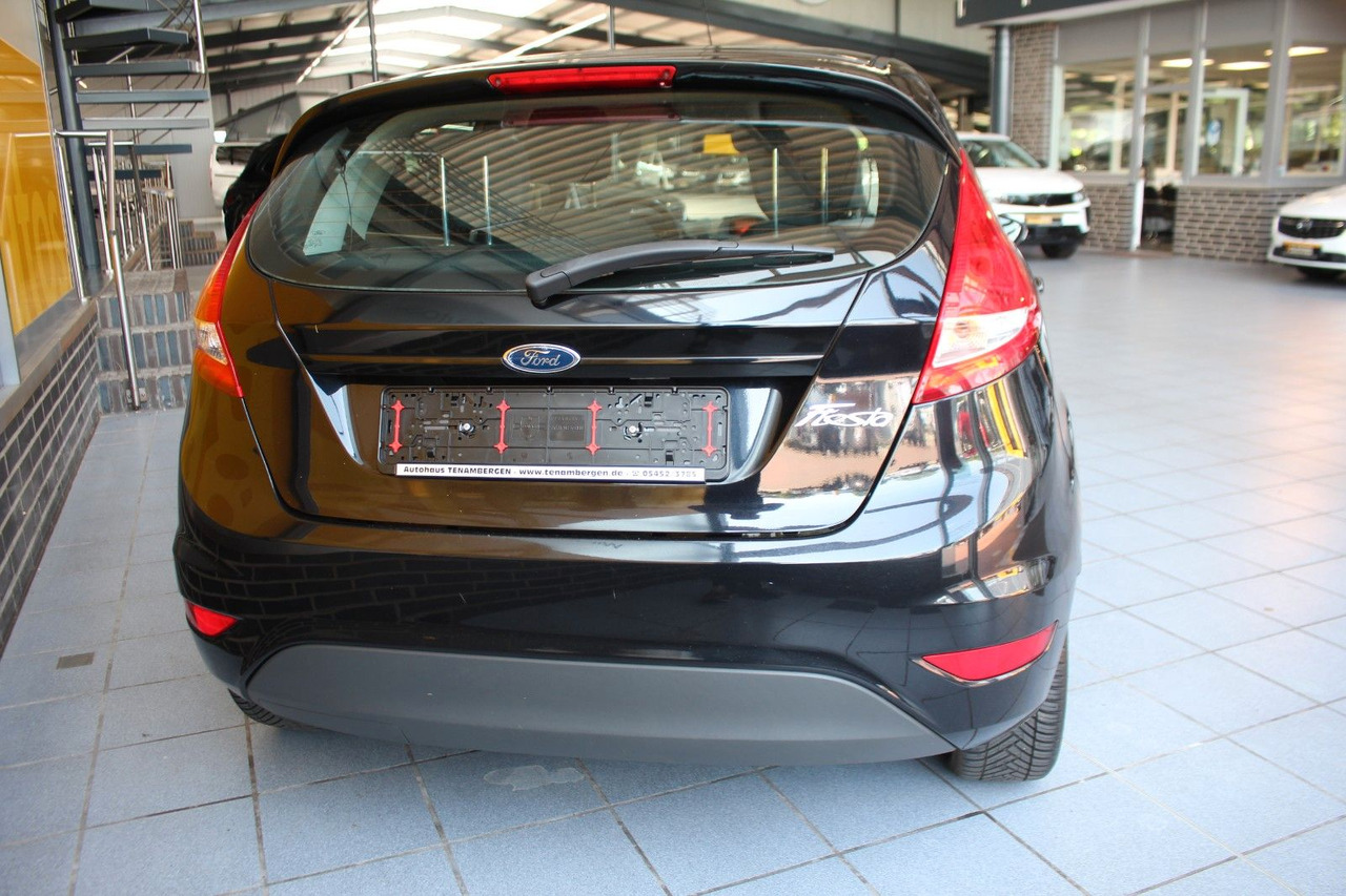 Ford Fiesta Trend Klima + Frontscheibenheizung 5Türer - 차량 : 사진 4 Ford Fiesta Trend Klima + Frontscheibenheizung 5Türer - 차량 : 사진 4