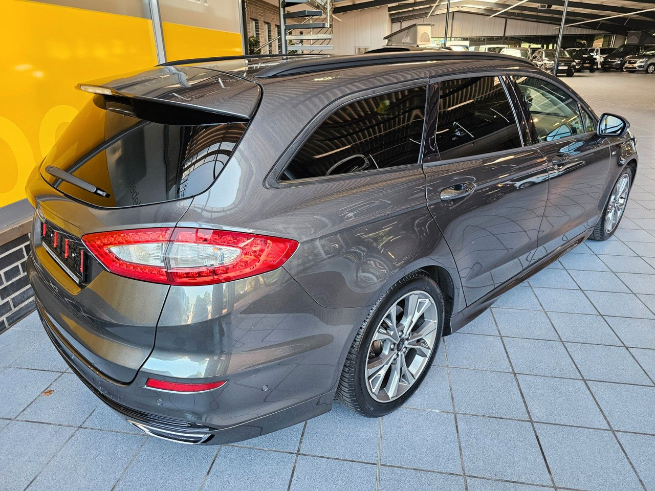 Ford Mondeo Turnier ST-Line LED Scheinwerfer - 차량 : 사진 5 Ford Mondeo Turnier ST-Line LED Scheinwerfer - 차량 : 사진 5
