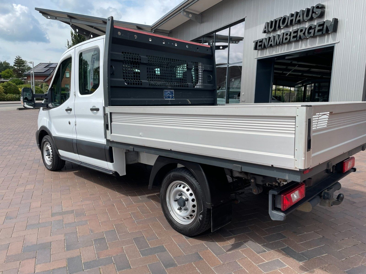 Ford Transit Pritsche 2,0 310 L2 DoKa Klima DAB AHK - 플랫베드 밴, 콤비 밴 : 사진 5 Ford Transit Pritsche 2,0 310 L2 DoKa Klima DAB AHK - 플랫베드 밴, 콤비 밴 : 사진 5