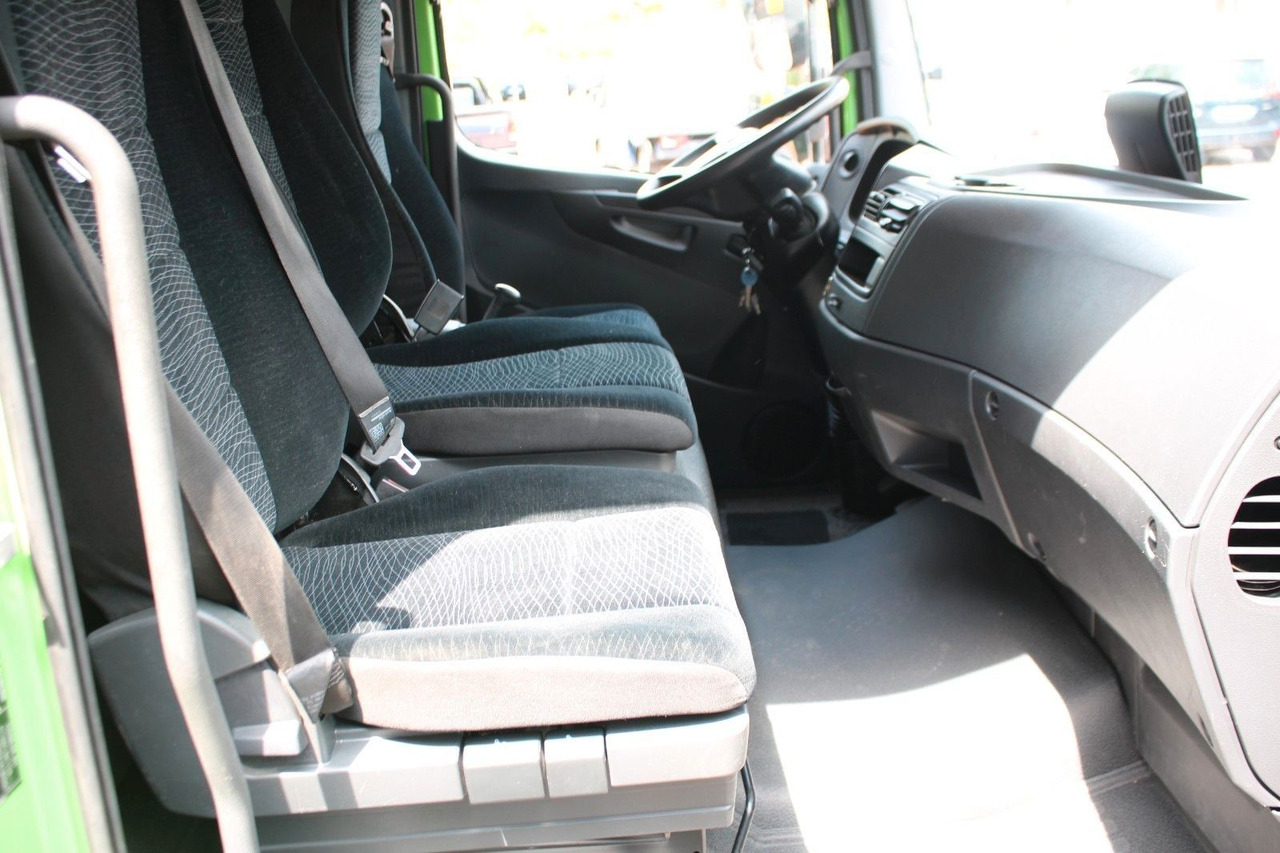 Mercedes-Benz Atego Pritsche 921 - 플랫베드 밴 : 사진 4 Mercedes-Benz Atego Pritsche 921 - 플랫베드 밴 : 사진 4