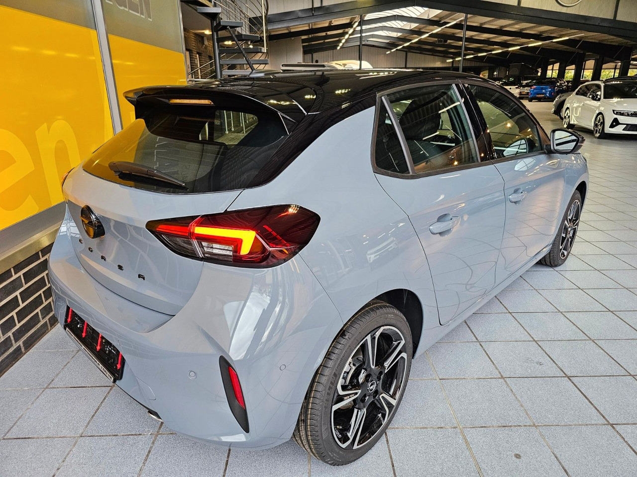 Opel Corsa F 1.2 GS AT-8 Lenkradheizg. Kamera LED ACC - 세단 : 사진 4 Opel Corsa F 1.2 GS AT-8 Lenkradheizg. Kamera LED ACC - 세단 : 사진 4