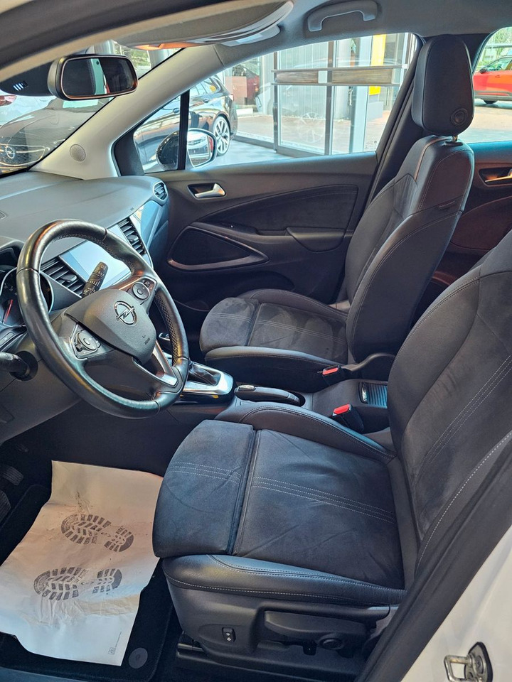 Opel Crossland 1.2 AT Ultimate Navi Kamera LED HuD - 세단 : 사진 4 Opel Crossland 1.2 AT Ultimate Navi Kamera LED HuD - 세단 : 사진 4