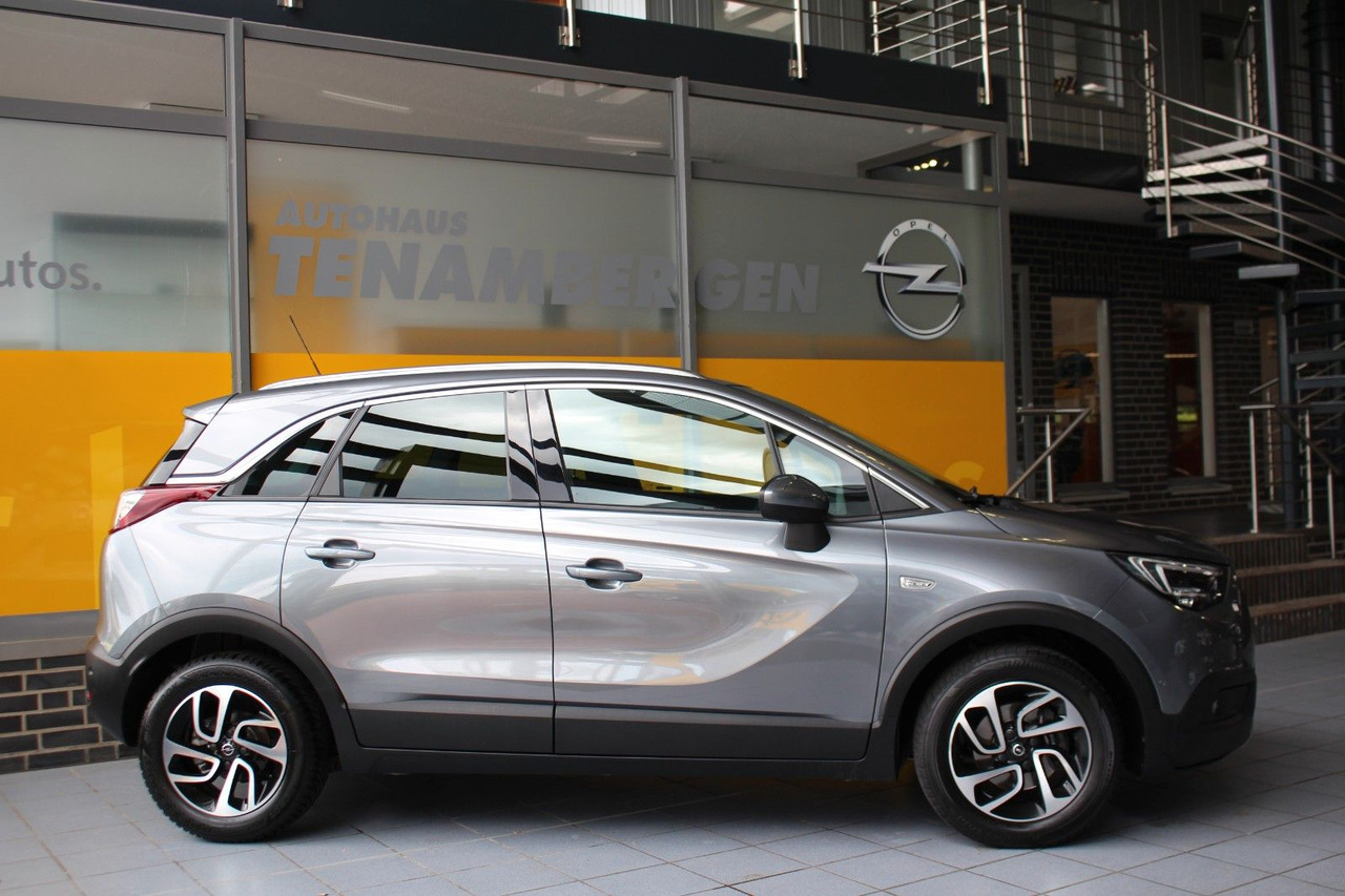 Opel Crossland (X) 1,2 Ultimate Pano Navi Kamera LED - 세단 : 사진 3 Opel Crossland (X) 1,2 Ultimate Pano Navi Kamera LED - 세단 : 사진 3