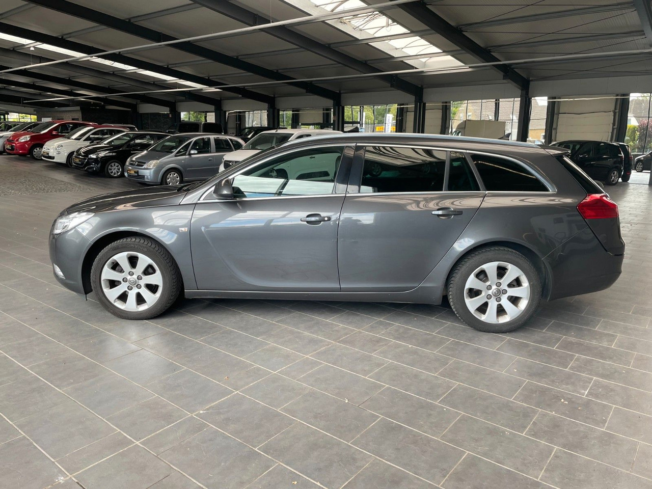 Opel Insignia A Sports Tourer 150 Jahre Opel AHK - 차량 : 사진 3 Opel Insignia A Sports Tourer 150 Jahre Opel AHK - 차량 : 사진 3
