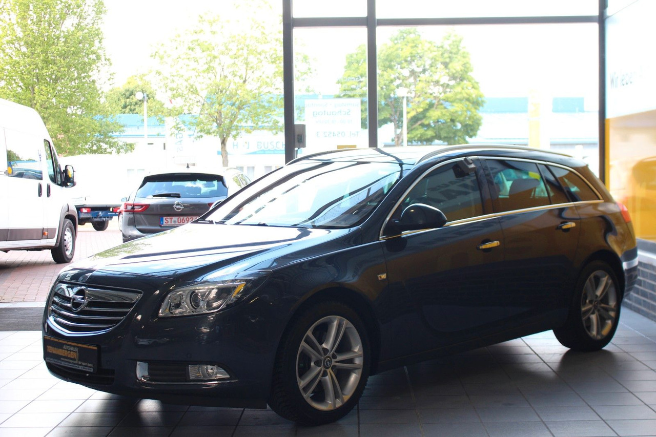 Opel Insignia A Sports Tourer Innovation 4x4 Navi AHK - 차량 : 사진 4 Opel Insignia A Sports Tourer Innovation 4x4 Navi AHK - 차량 : 사진 4