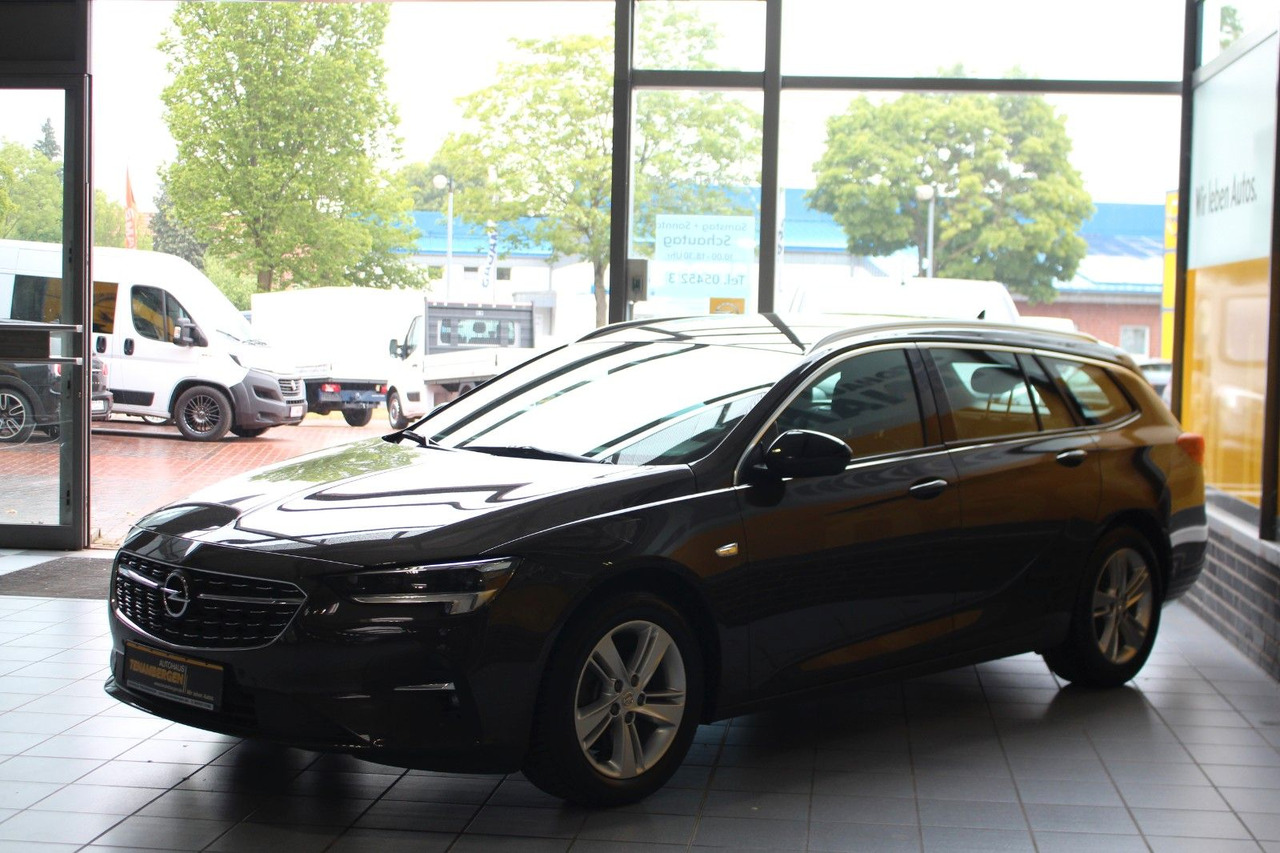 Opel Insignia B Navi SHZ Elegance IntelliLux LED - 차량 : 사진 4 Opel Insignia B Navi SHZ Elegance IntelliLux LED - 차량 : 사진 4