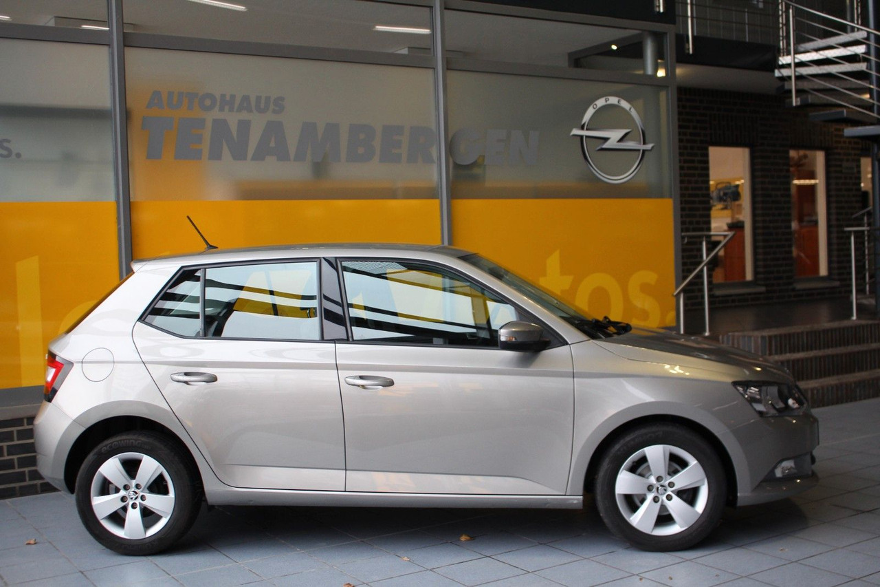 Skoda Fabia Ambition Klima Tempomat Bluetooth - 해치백 : 사진 3 Skoda Fabia Ambition Klima Tempomat Bluetooth - 해치백 : 사진 3