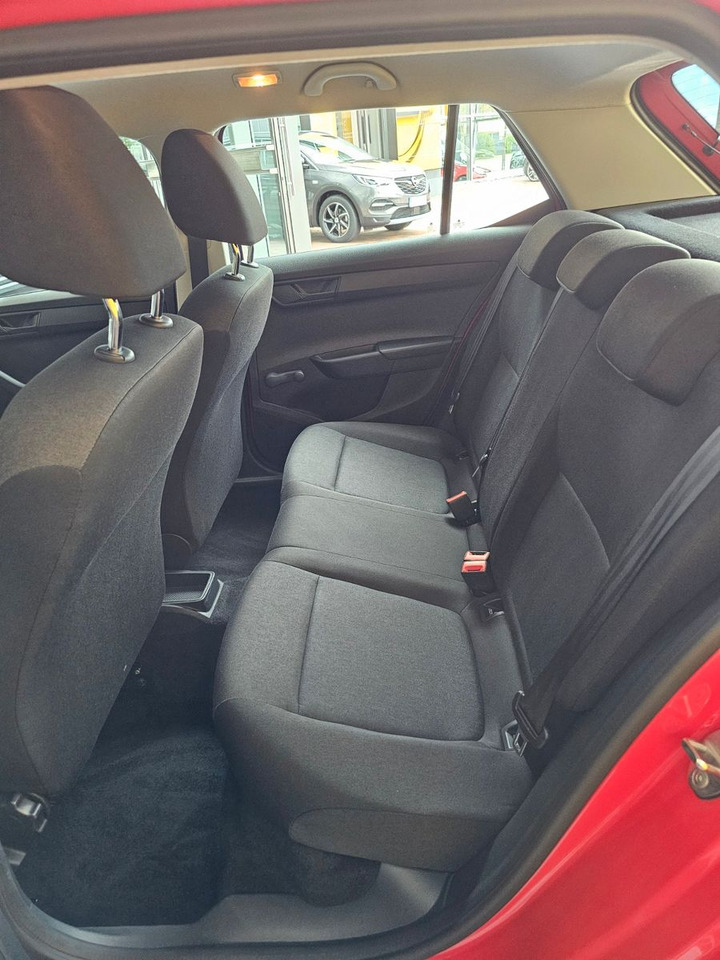 Skoda Fabia Cool Edition SHZ USB - 차량 : 사진 5 Skoda Fabia Cool Edition SHZ USB - 차량 : 사진 5