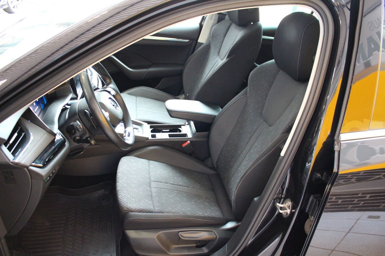 Skoda Octavia Combi 2.0 TDI DSG Style Pano LED AHK ACC - 스테이션 왜건 : 사진 5 Skoda Octavia Combi 2.0 TDI DSG Style Pano LED AHK ACC - 스테이션 왜건 : 사진 5