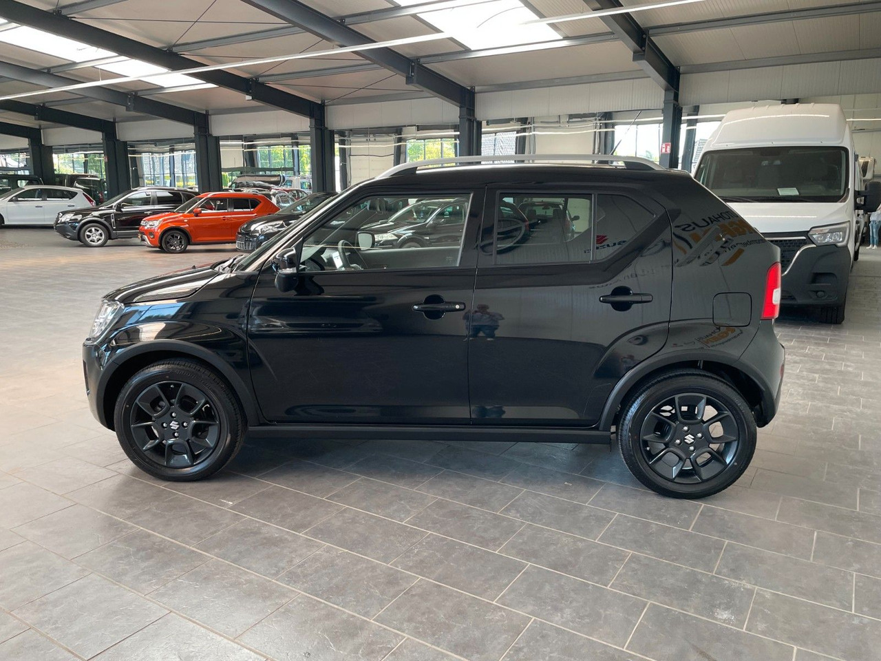 Suzuki Ignis Comfort+ Hybrid ,SHZ, Klimaauto., Tempomat - 차량 : 사진 5 Suzuki Ignis Comfort+ Hybrid ,SHZ, Klimaauto., Tempomat - 차량 : 사진 5
