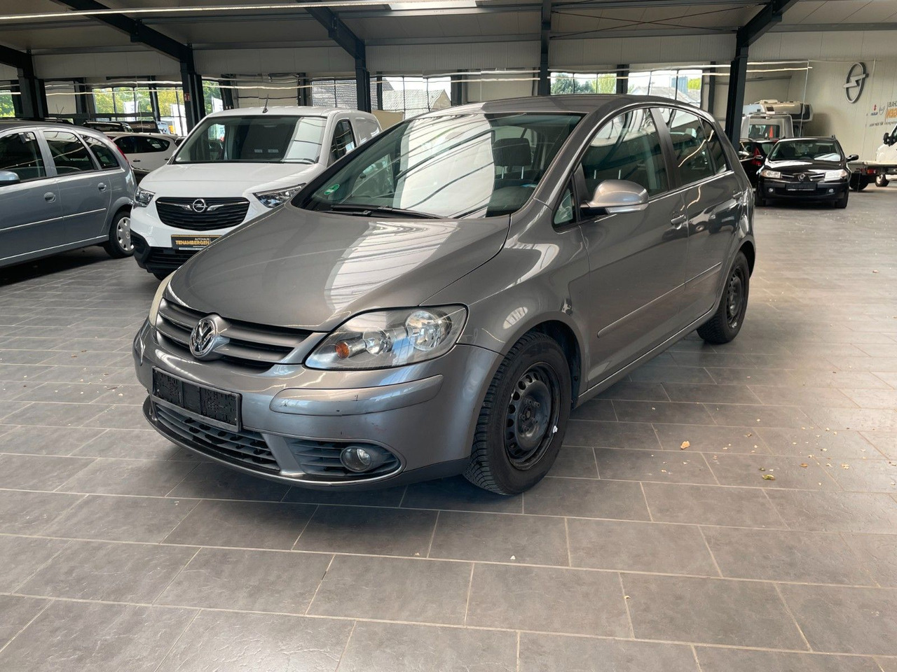 Volkswagen Golf Plus - 승합차 : 사진 2 Volkswagen Golf Plus - 승합차 : 사진 2
